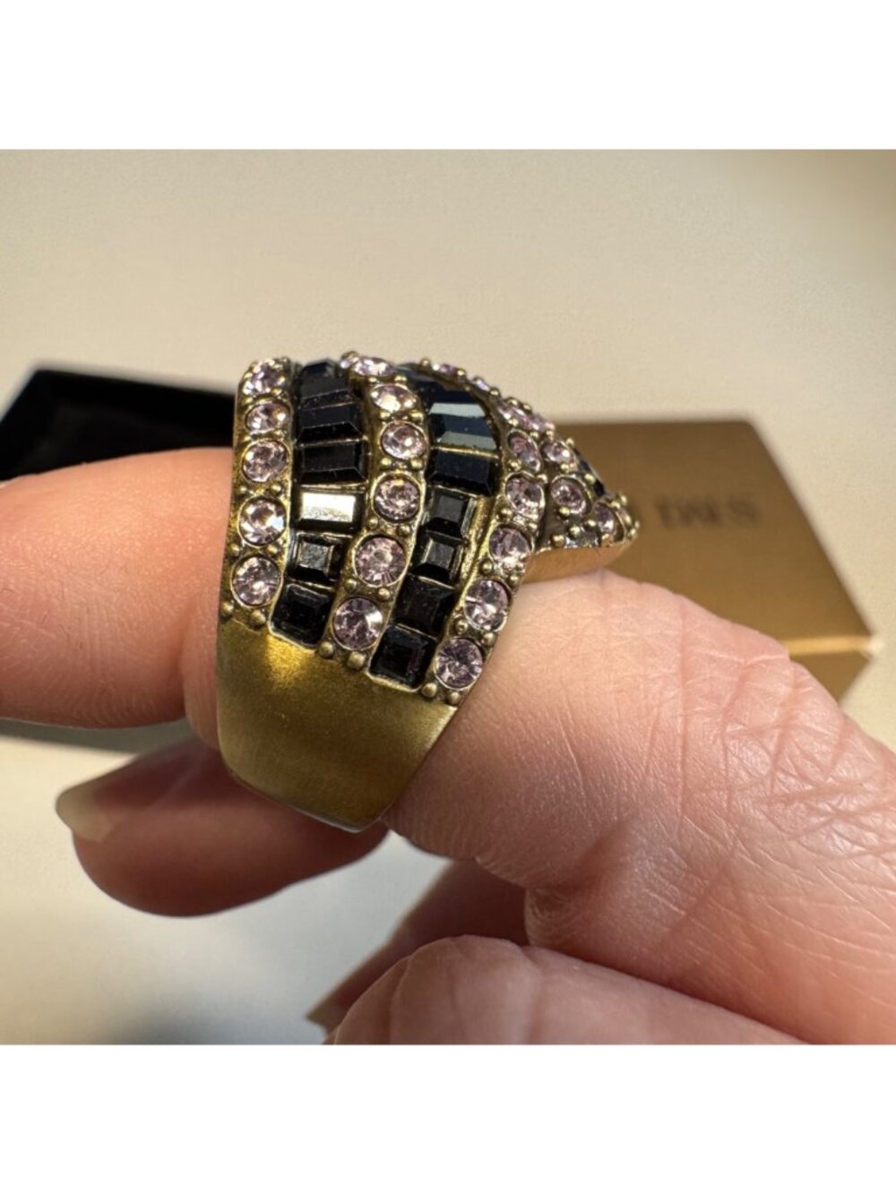 Heidi Daus Crystal Pave Art Deco Black & Pink Striped Stone Ring In Box - Picture 5 of 12